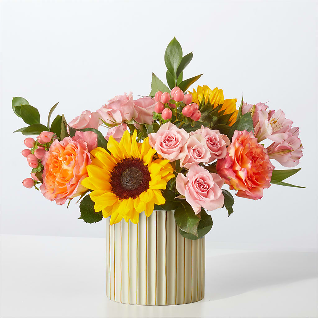Sun's Out Bouquet – Poplar Flower Shop, Terre Haute IN