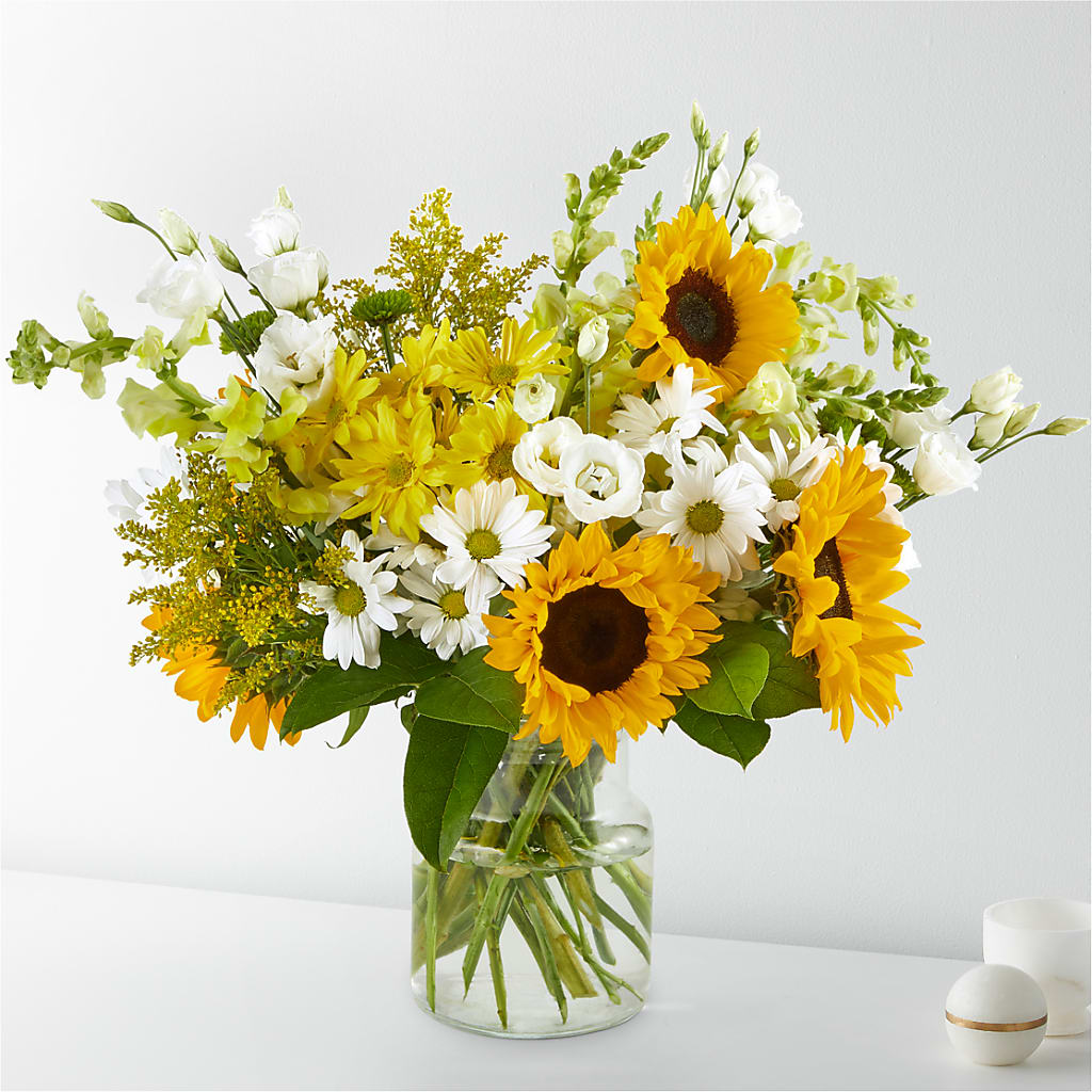 Hello Sunshine Bouquet – Poplar Flower Shop, Terre Haute IN