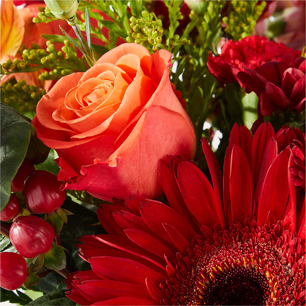 Sweater Season - A Florist Original – Poplar Flower Shop, Terre Haute IN
