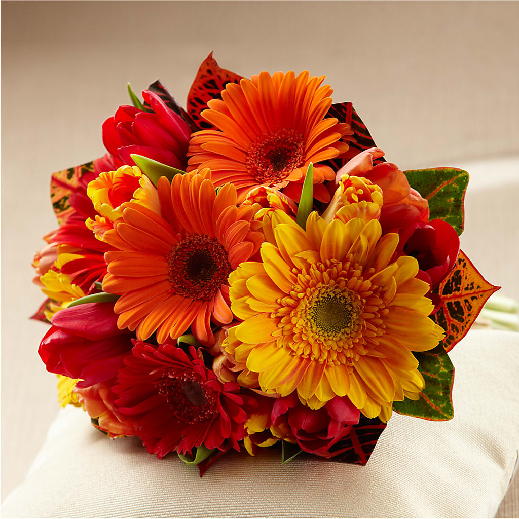 Sunglow Bouquet – Poplar Flower Shop, Terre Haute IN