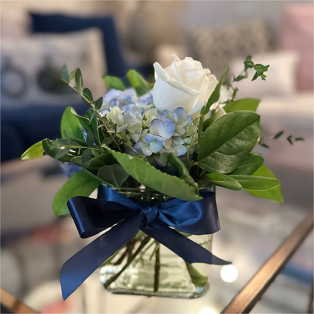 Sky Blue Delight Bouquet –  Poplar Flower Shop, Terre Haute IN