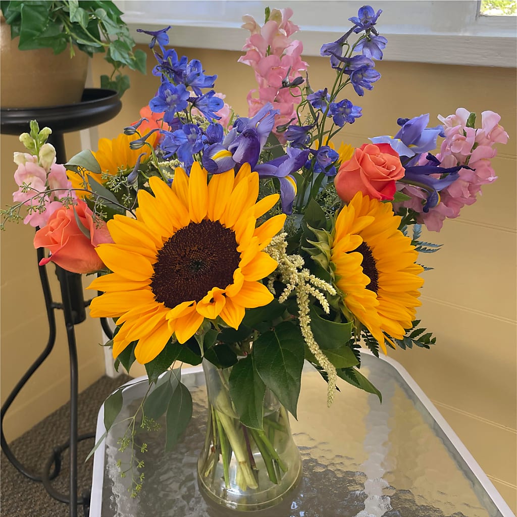 Rays of Life Bouquet –  Poplar Flower Shop, Terre Haute IN