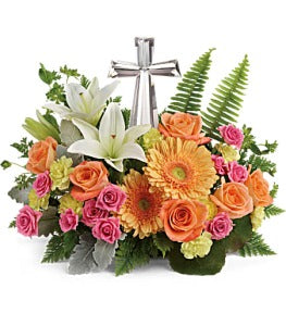 Teleflora's Precious Petals Bouquet