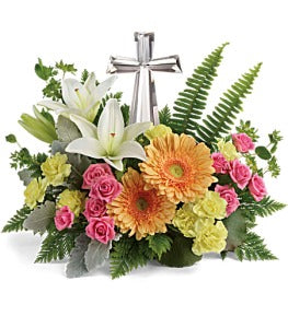 Teleflora's Precious Petals Bouquet